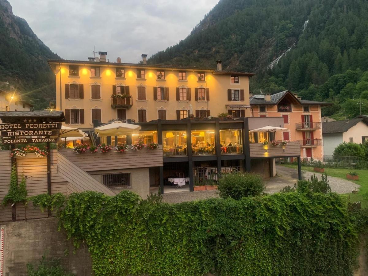 Hotel Pedretti Бранци Екстериор снимка