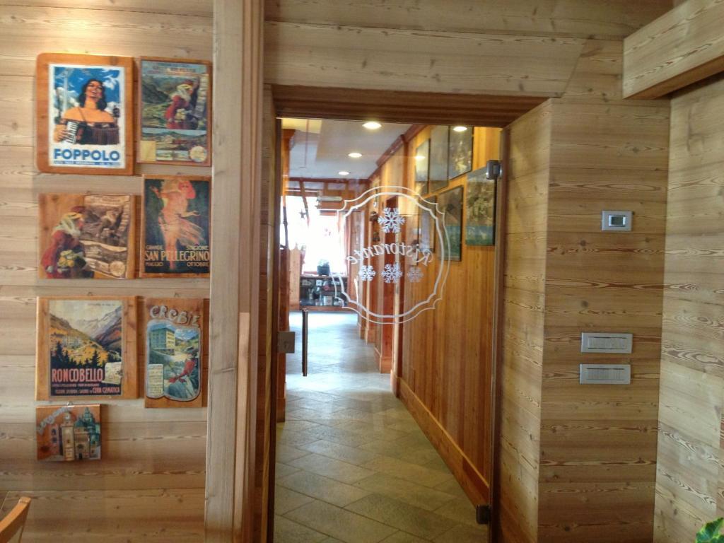 Hotel Pedretti Бранци Екстериор снимка
